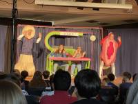 Theatertruppe in der IGS-Aula